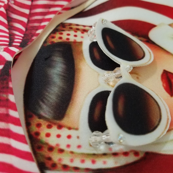 Chic Girl 3D embellishments unique •NWOT-Med. - Picture 5 of 9